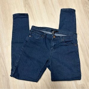 Forever 21‎ blue skinny  ankle jeans size 26 women.
